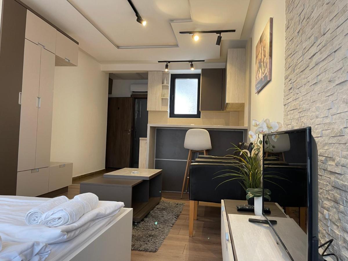 Empire Queen Apartments Belgrade Exterior photo